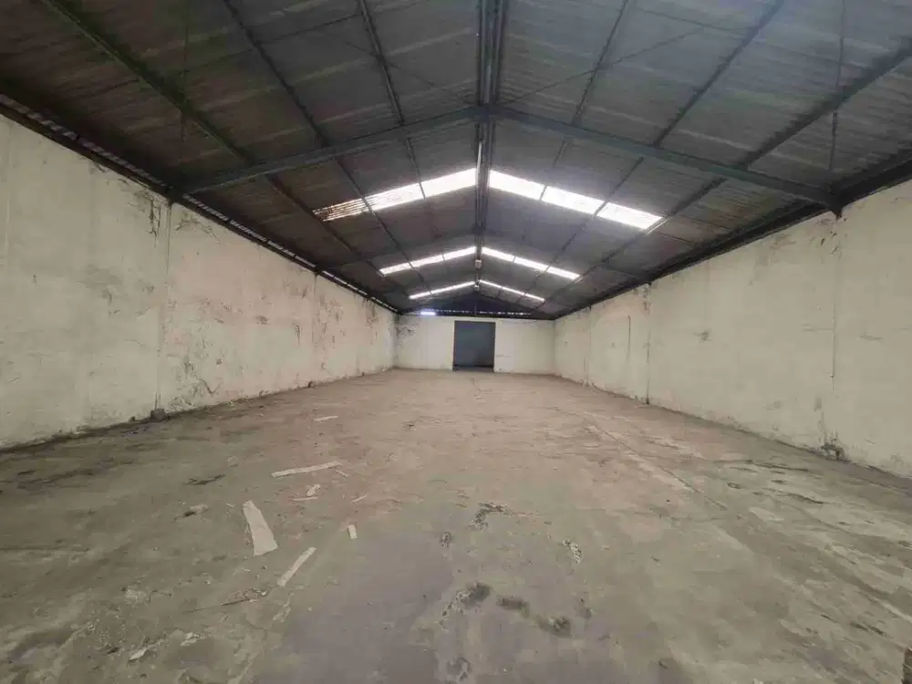 Disewakan Gudang dalam Kawasan Mandiri dekat Tol di Cikarang Selatan