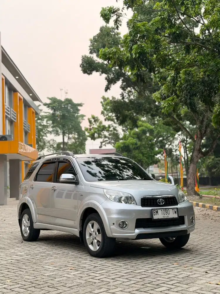 Toyota Rush S manual