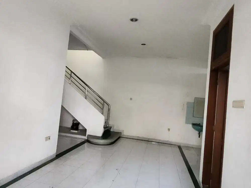 Rumah Siap Huni  2 Lantai Di Sunter Agung Utara Jakarta Utara