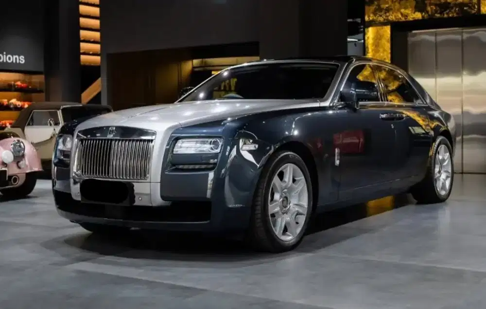 Rolls Royce Ghost 2011