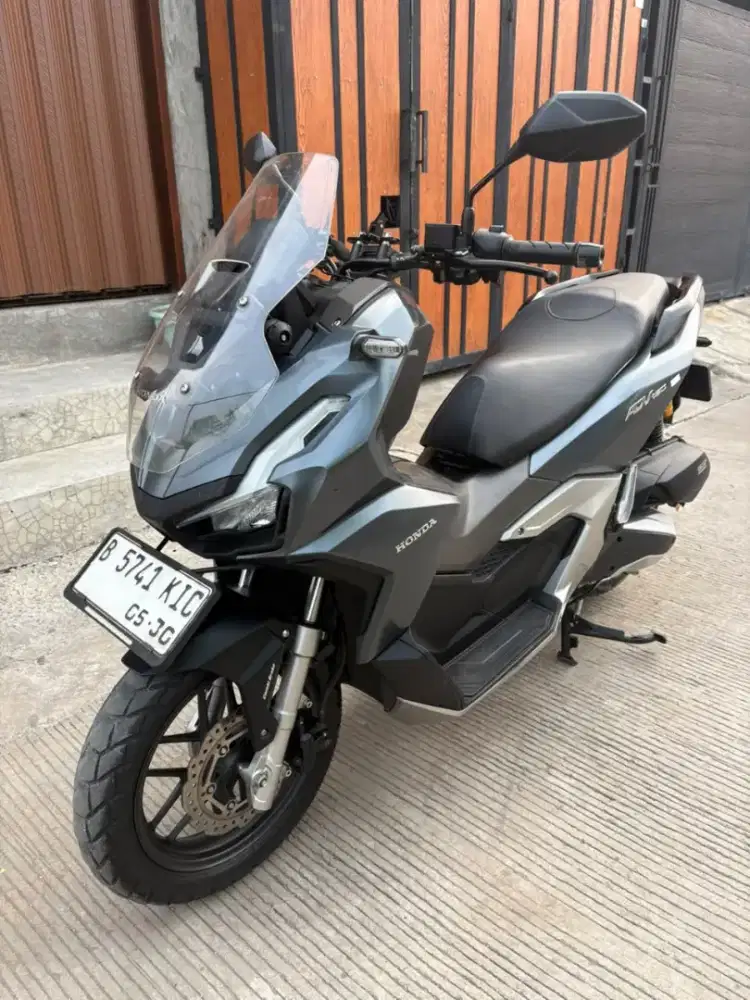 ADV 160 2025 CBS