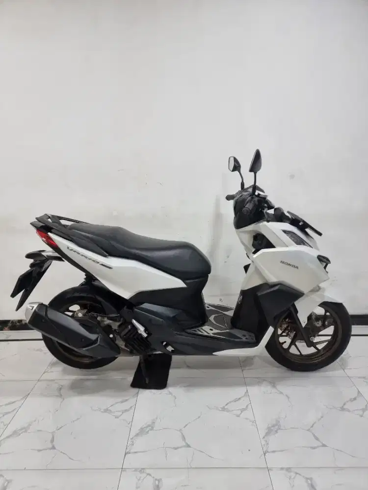 Honda Vario 160 ABS Keyless ESP LED Fi 2025 bln 1 Gress