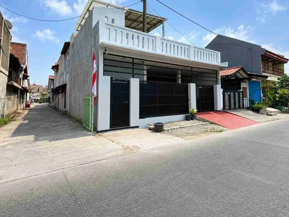 Dijual Rumah Hook Pinggir Jalan Utama - Bekasi Timur