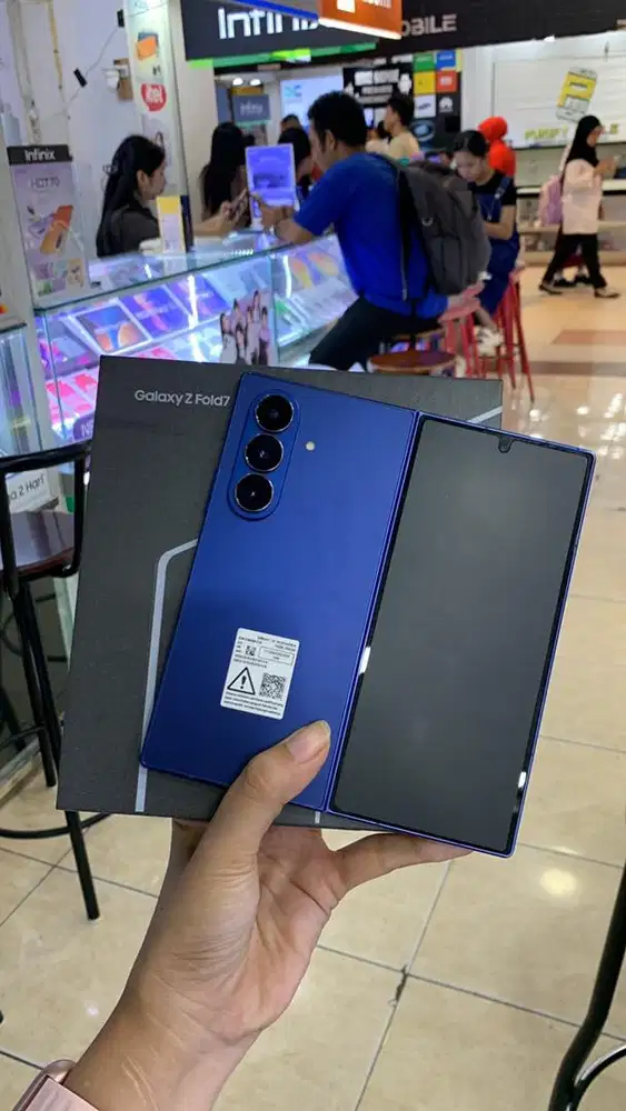 Second samsung Zfold 7 12/512gb Blue SEIN perfect