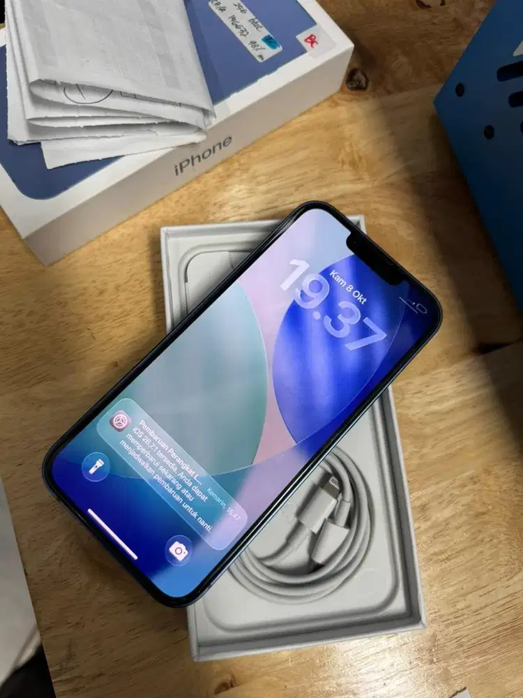 JUAL IPHONE 13 256 BEACUKAI BLUE BH 98%