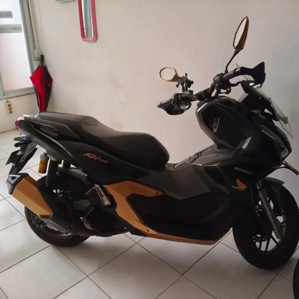 HONDA ADV 160 ABS 2023 MULUS GRESS KAYA BARU LOW KM