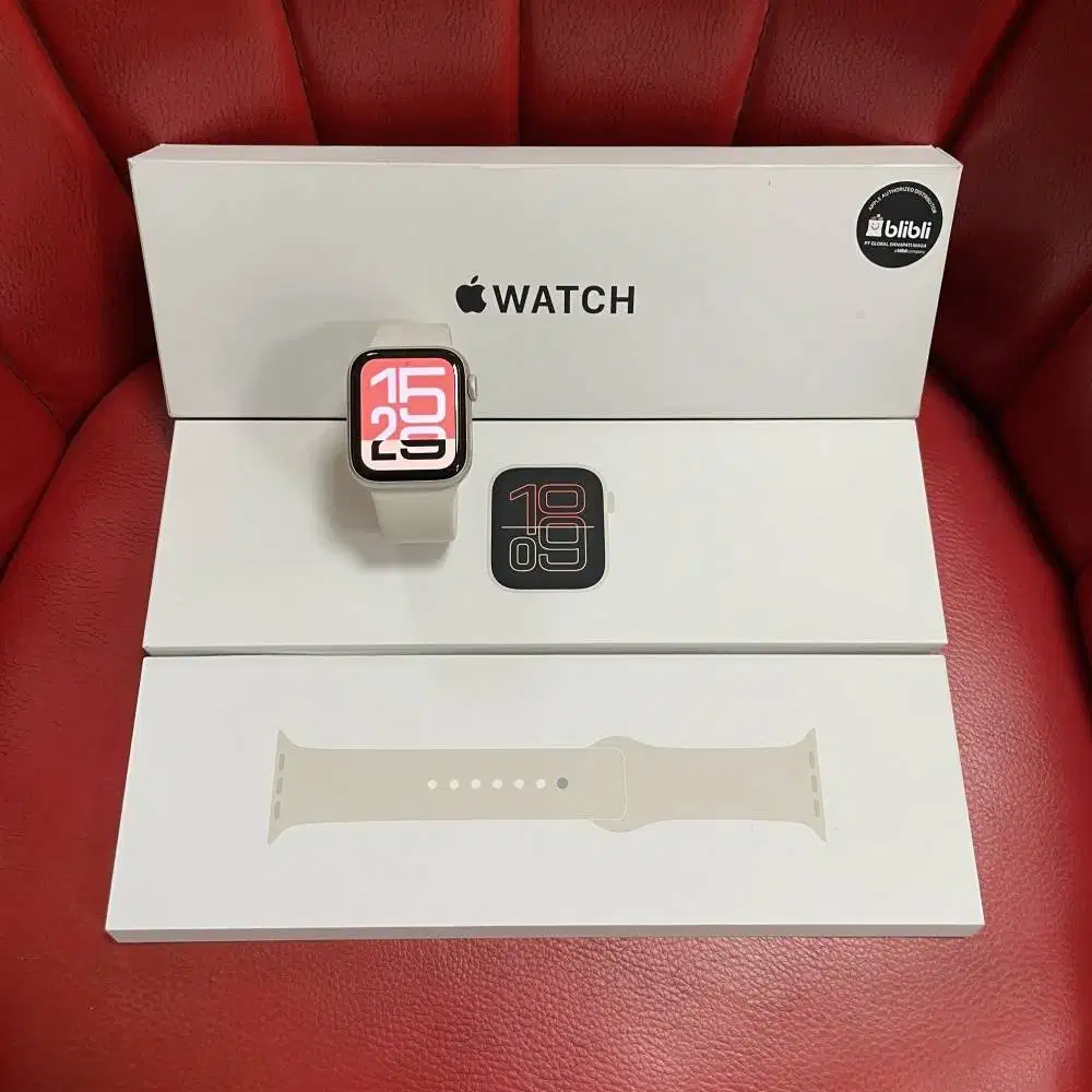 Apple iWatch SE 3 40mm Starlight Garansi iBox Aktif Fullset Original