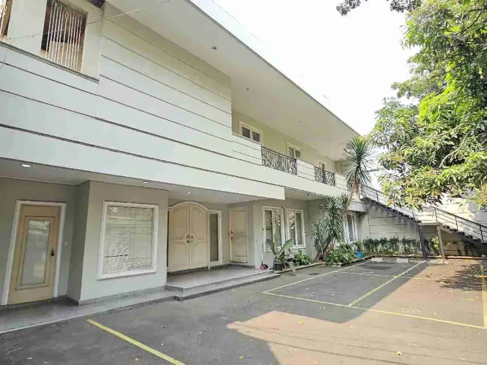 Dijual Tempat Usaha / Gedung Kantor Pakubuwono Kebayoran Baru, Sangat Strategis dan Prime