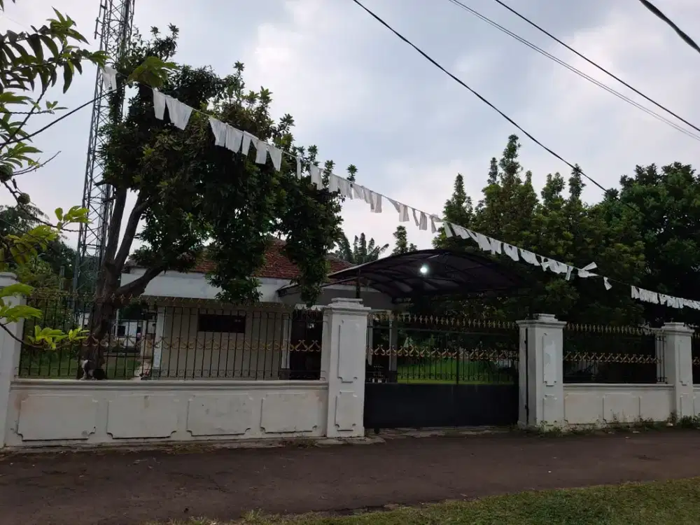DIJUAL RUMAH STRATEGIS DI JL. H. HASAN CIPUTAT - TANGERANG SELATAN