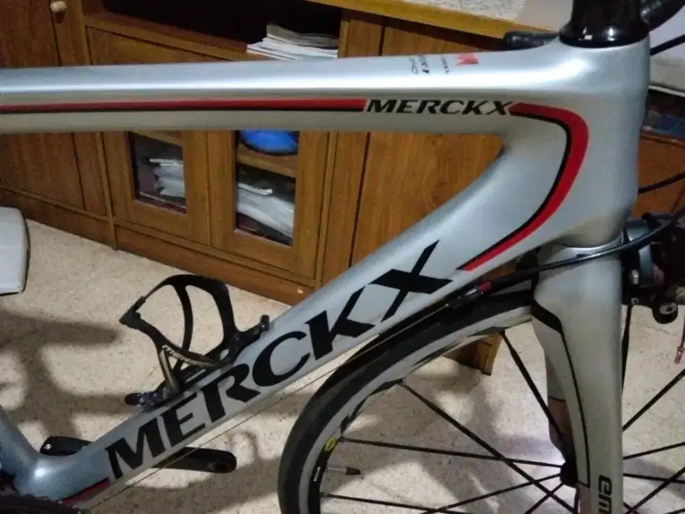 Roadbike Merckx Carbon full 105 Gressss