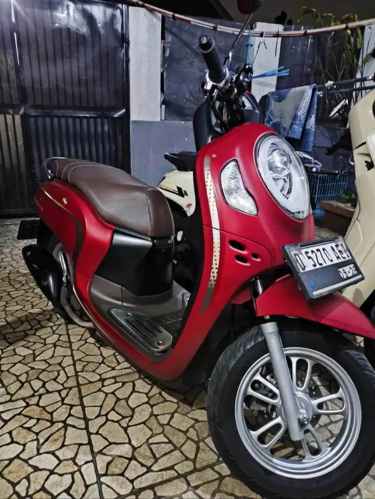 SCOOPY KEYLESS 2023, MULUS, tangan ke 1