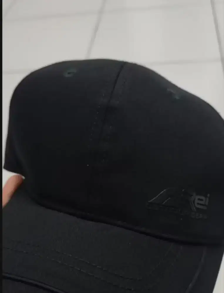 TOPI RUNNING OUTDOOR AREI BARU