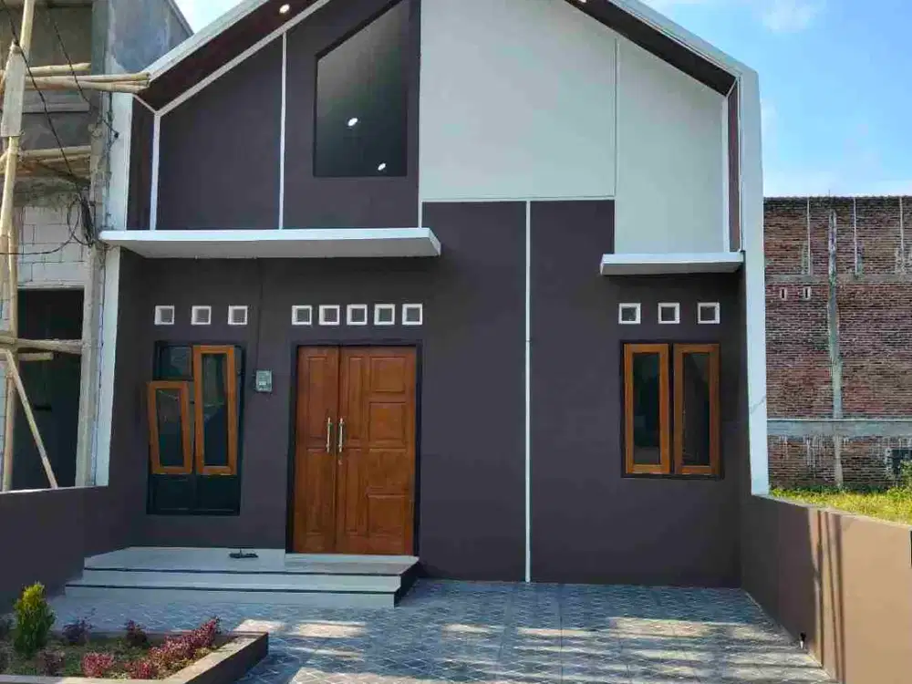 Rumah Baru Mode Scandinavian dekat Pusat  Kota Purwokerto