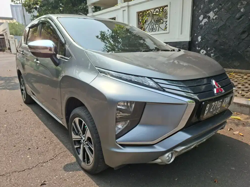 Mitsubishi Xpander 1.5 Ultimate A/T 2019 Pakaian Sendiri Terawat Bagus