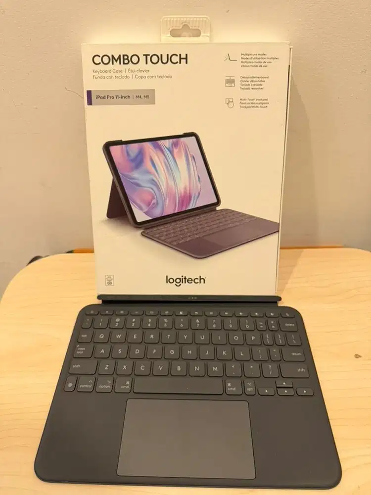 Keyboard saja logitec combo touch ipad pro m5 11