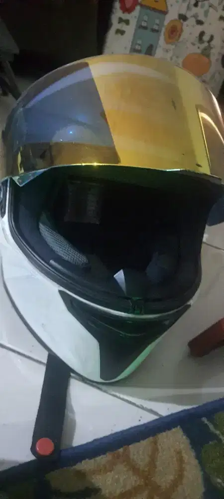 Helm KYT Ukuran M