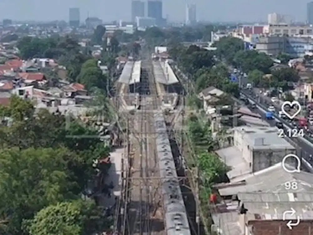 TANAH 287 M²  BONUS 3 KIOS BONUS • LOKASI STRATEGIS DI PASAR MINGGU