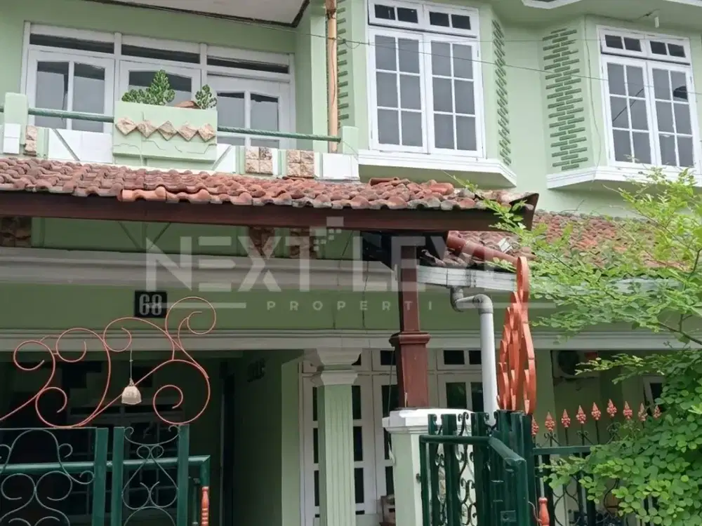RUMAH 2 LANTAI 6 KAMAR DI WARU SIDOARJO  LOKASI STRATEGIS Dekat akses Surabaya & Bandara Juanda