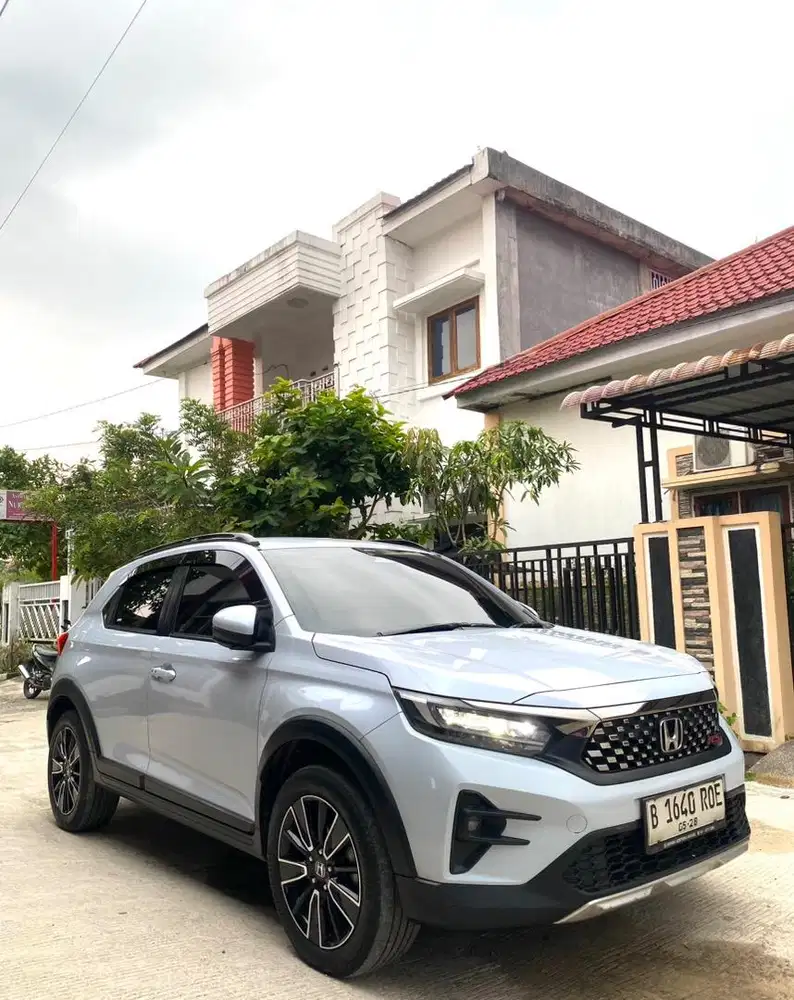 HONDA WR-V RS SENSING 2023 ISTIMEWA