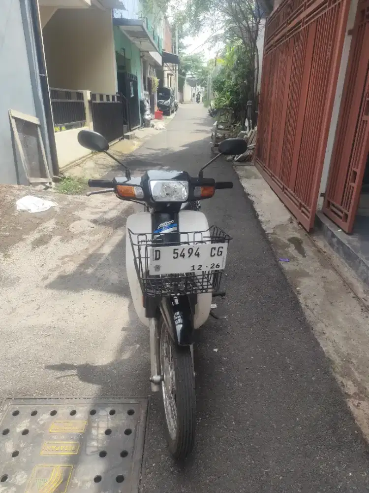 Astrea legenda 2003 ss komplit