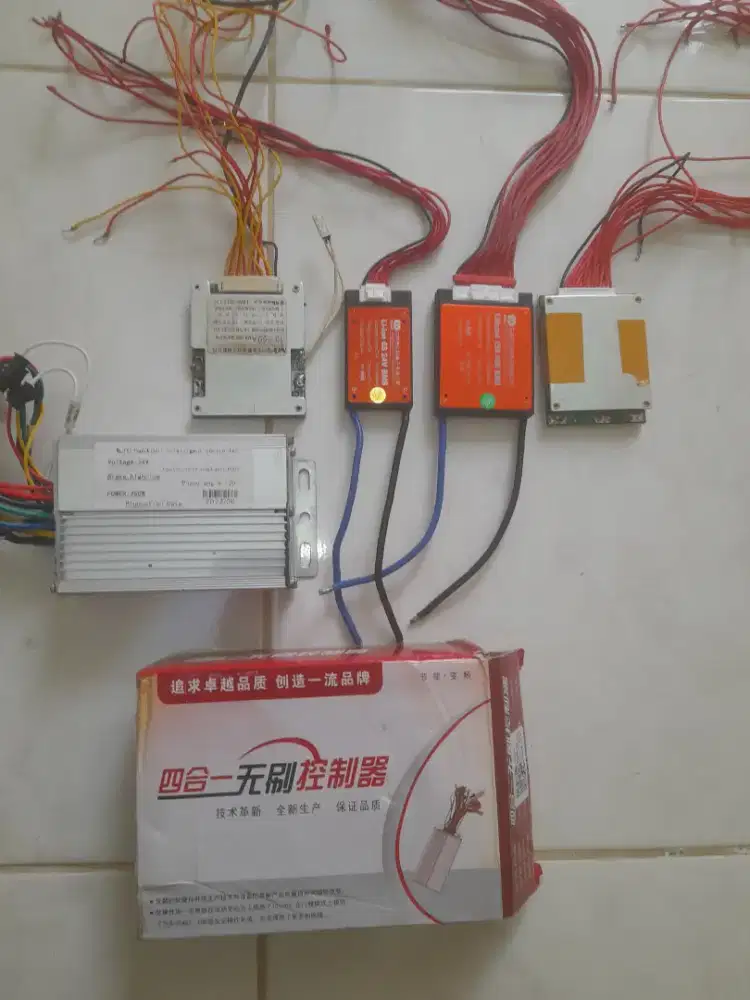 BMS DAN CONTROLLER SEPEDA LISTRIK.