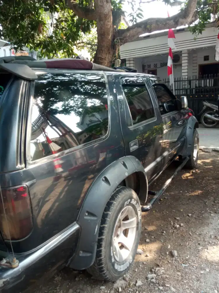 Blazer Montera Thn 2000
