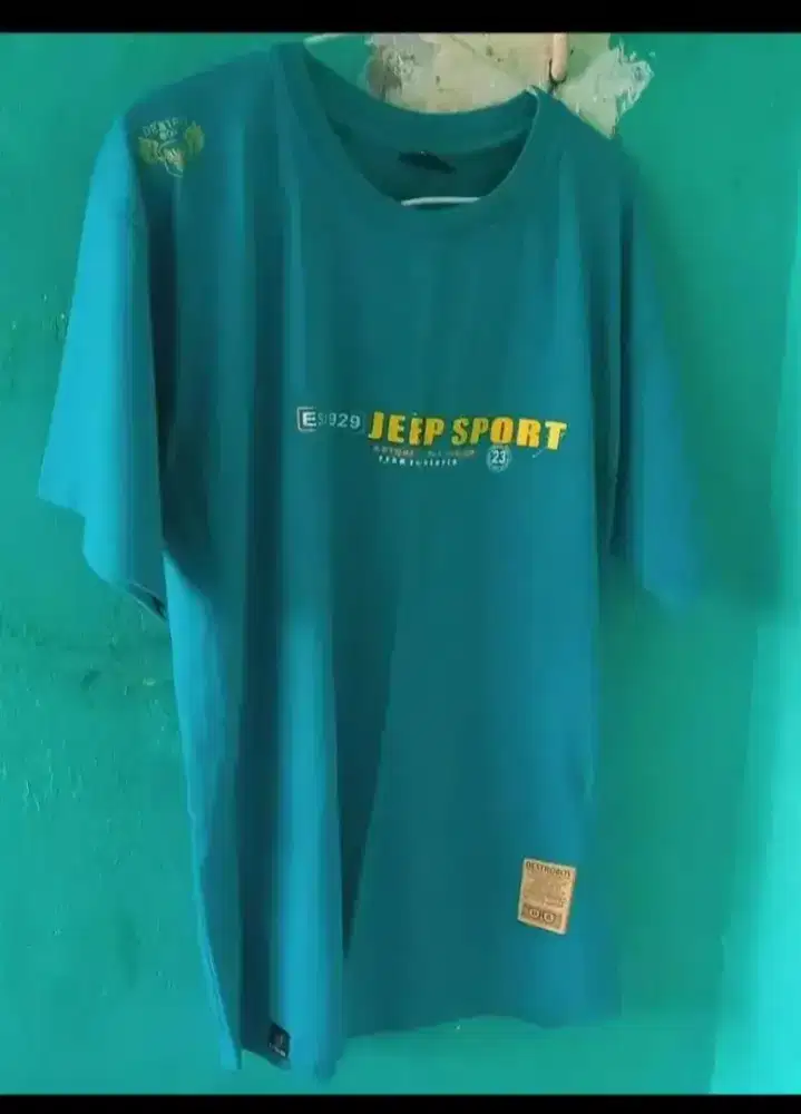 Kaos Distro Pria