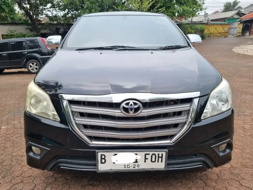 Toyota Kijang Innova Tahun 2014
