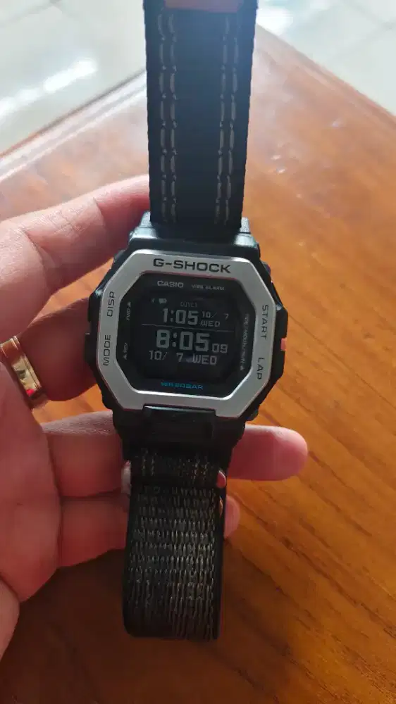 Casio GBX 100 HITAM
