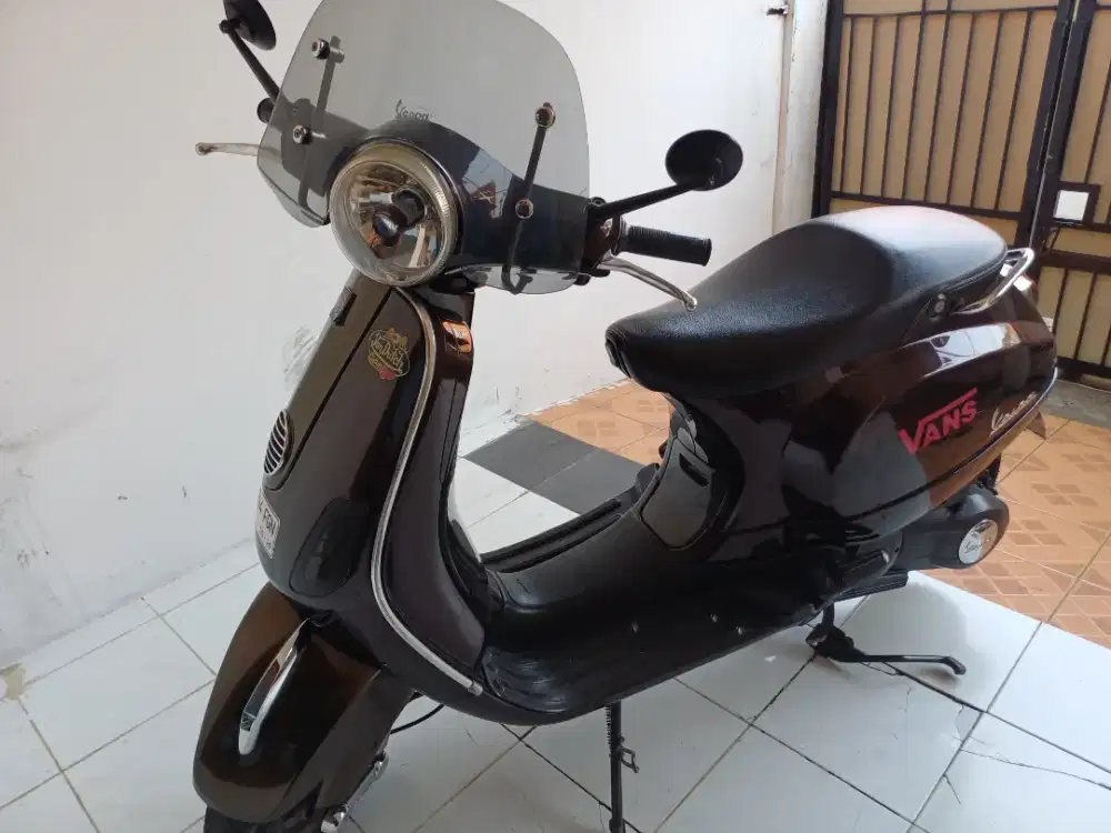 Di jual Vespa Lx 150 3Vie 2013