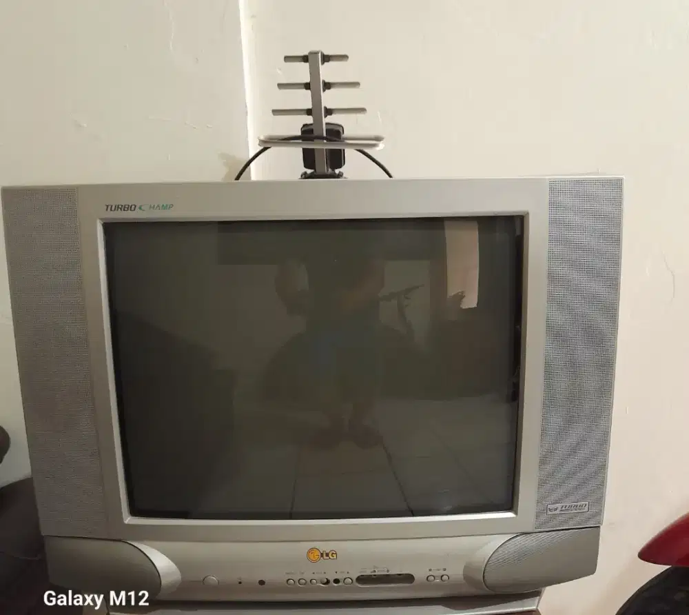 Tv Lg tabung 21 inch