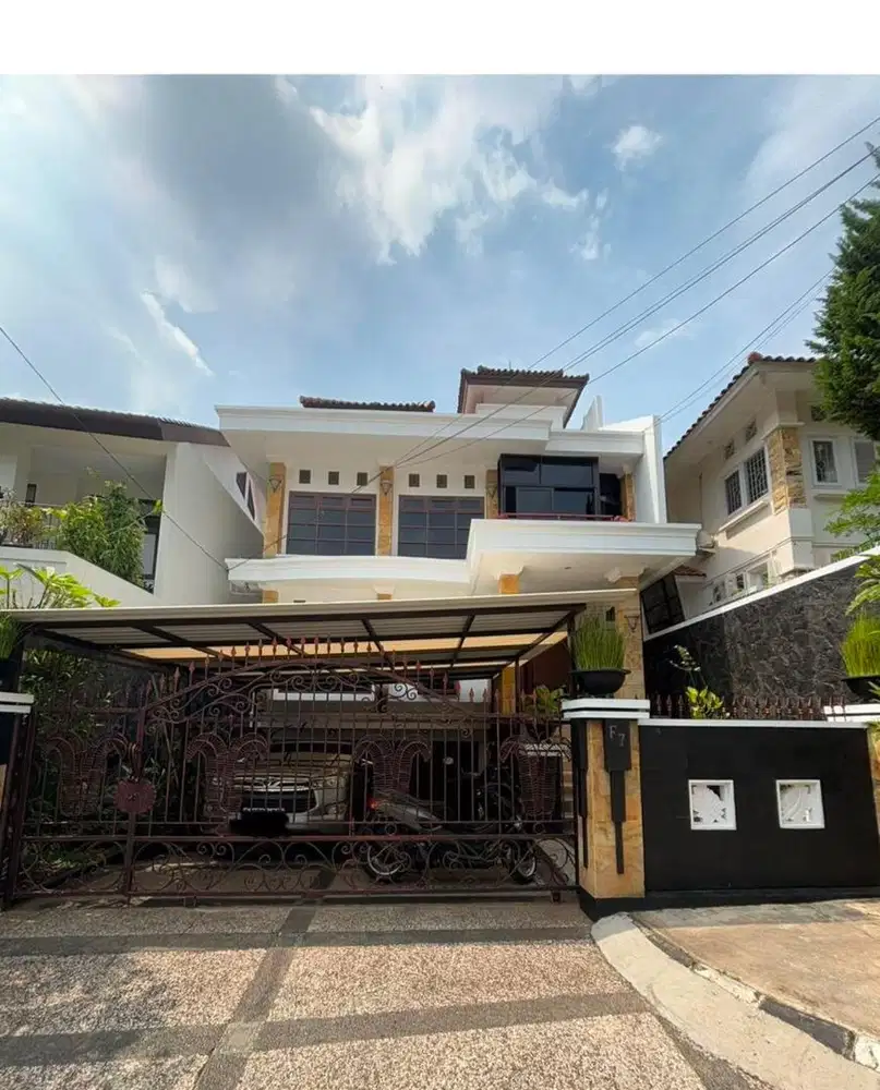 Luxury Home at Dago Asri Residence Bandung