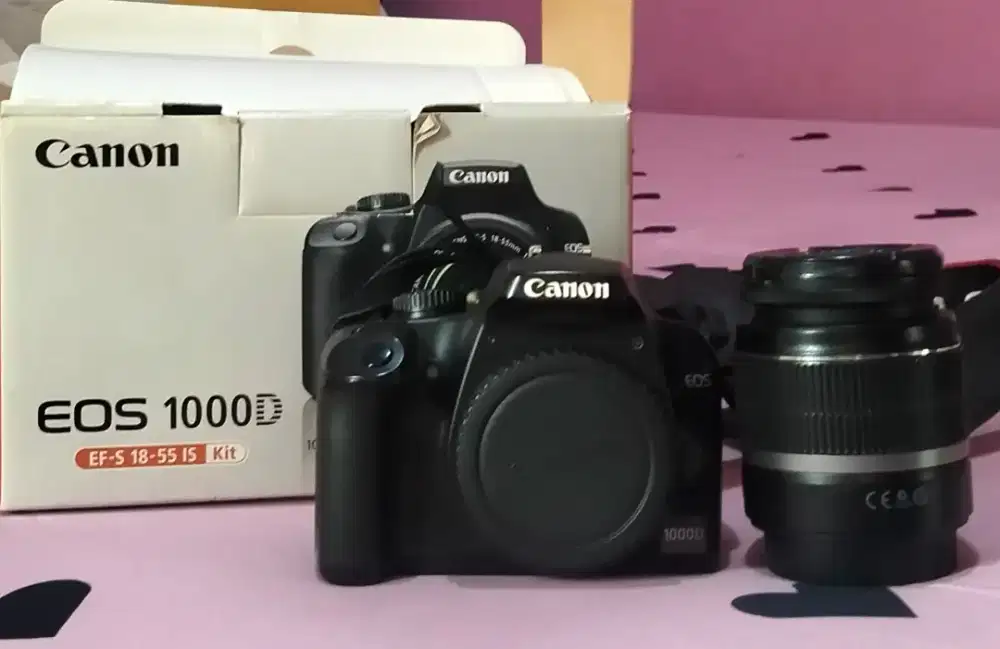 Kamera DSLR Canon 1000d
