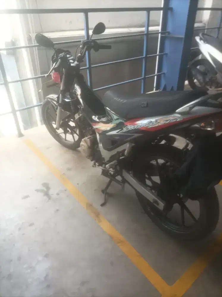 Jual motor kesayangan buat nikah