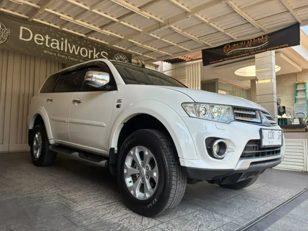 Mitsubishi Pajero Sport Dakar 2014 Istimewa Full Original