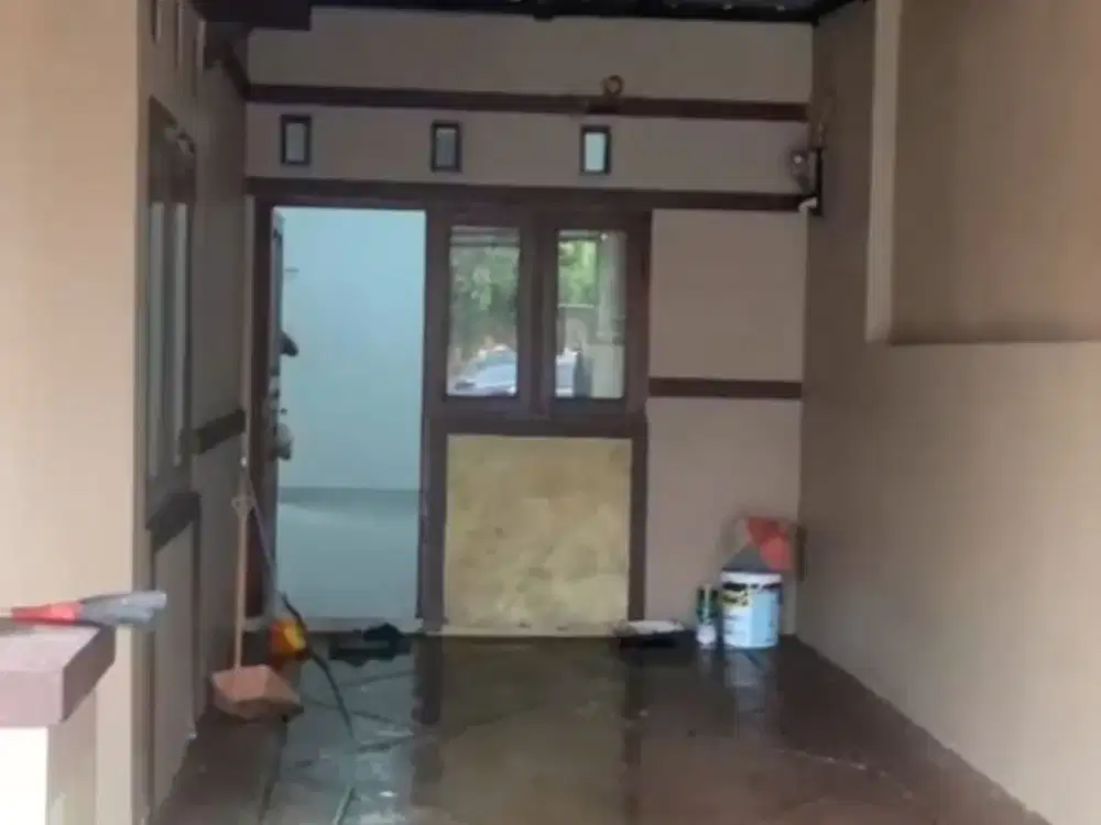 Disewakan Rumah cocok untuk usaha ato tempat tinggal di Taman Gigi, Galaxy Bekasi