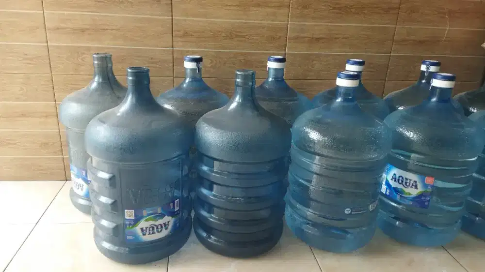 galon baru kosongan ada 13 biji