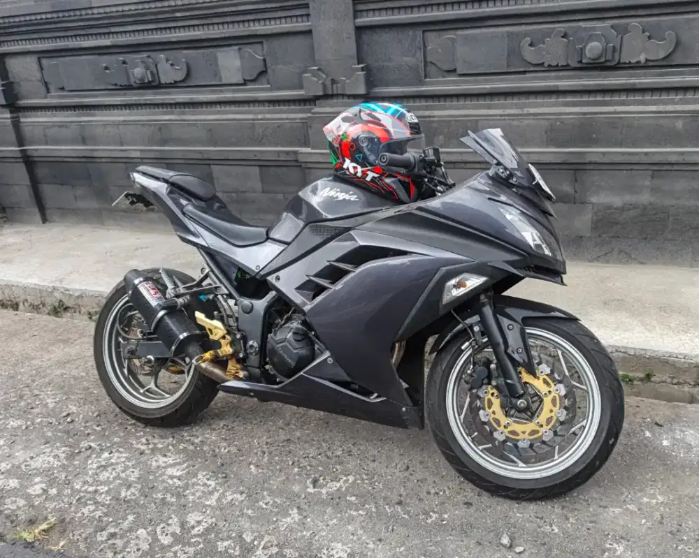 Kawasaki ninja 250 fi