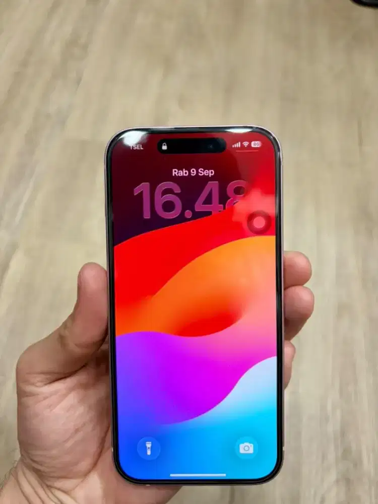 Iphone 128gb pink dan apple watch gen 2 44mm