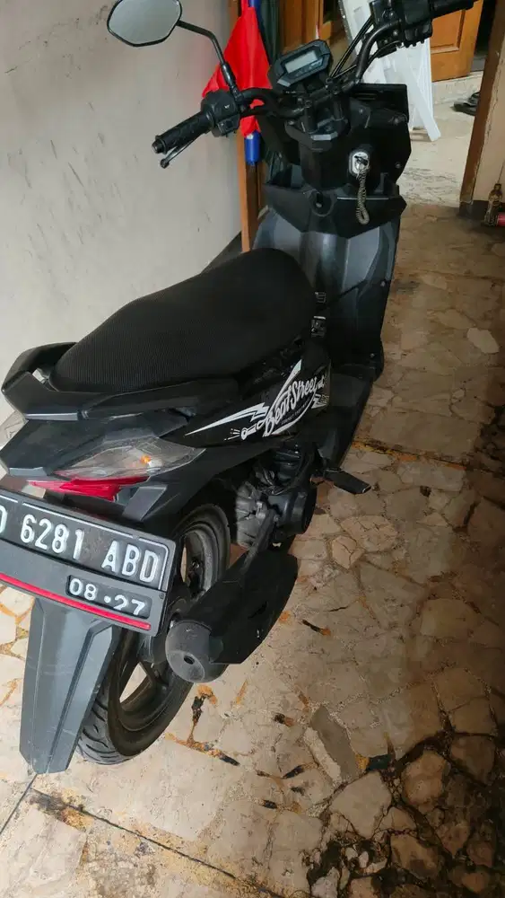 Jual Honda Beat Street 2017 Low km