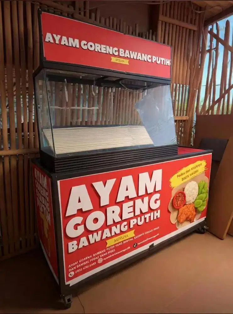 Gerobak jualan ayam