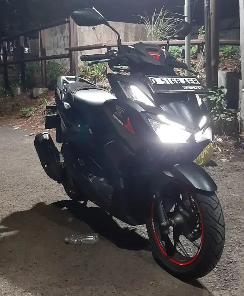 Vario 160 teh 2024 original