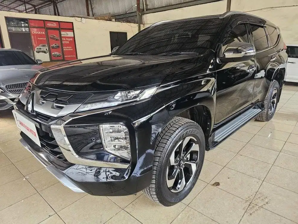 Mitsubishi Pajero Sport New Dakar 4X2 AT 2025 Hitam