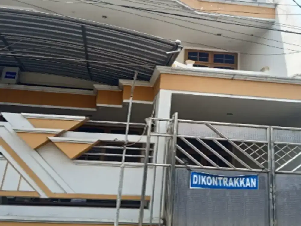 rumah disewakan kutisari indah barat surabaya