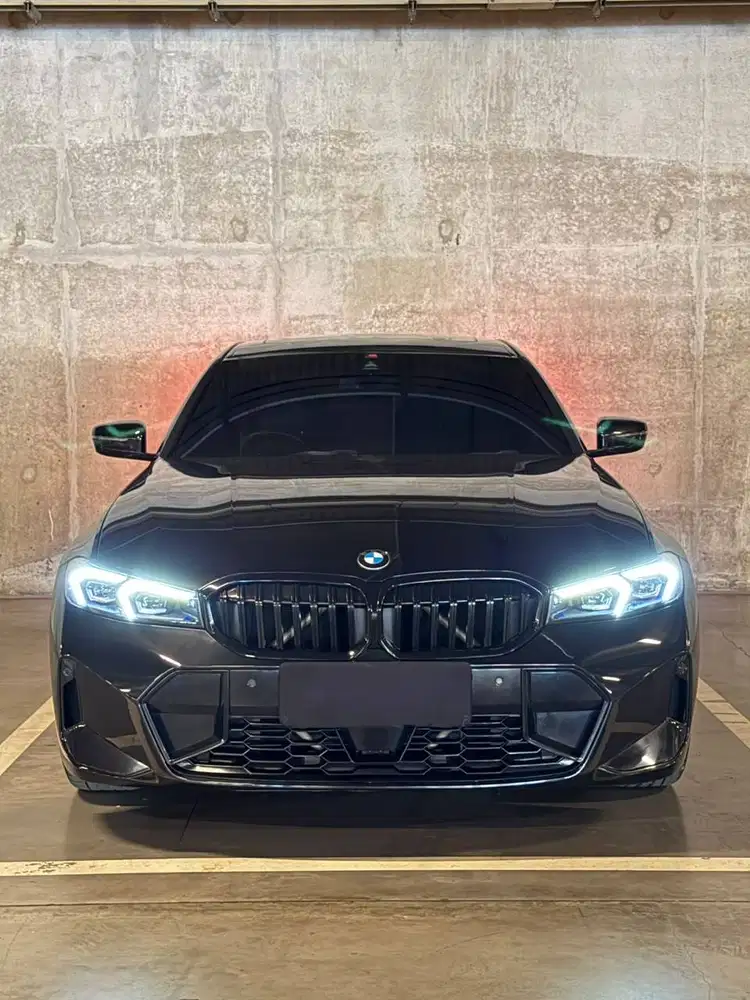 HARGA CASH!! BMW 330i Msport IDrive8 2025!