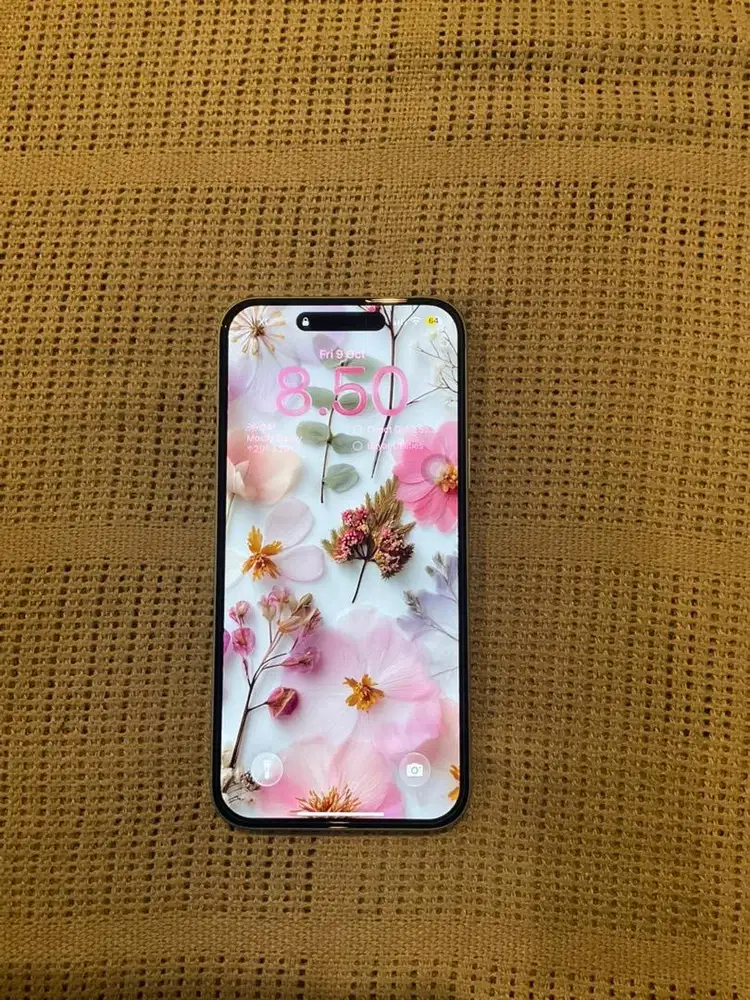 IPHONE 15 PLUS Second