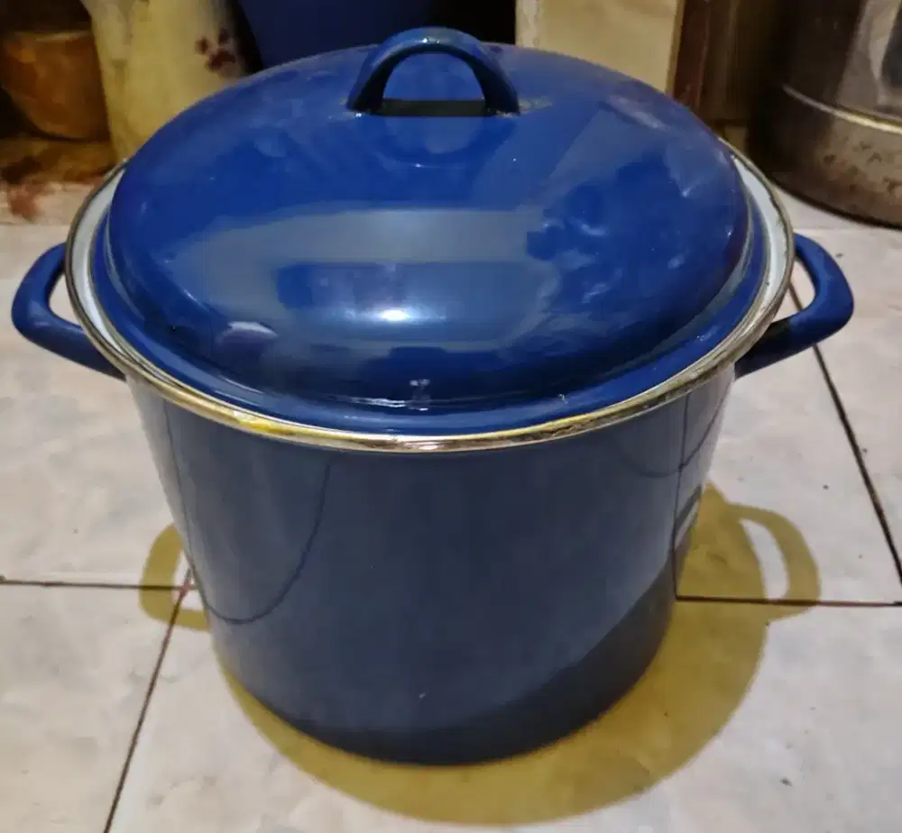 Panci ENAMEL Biru ukuran 26