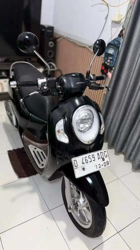 Scoopy prestige 2021