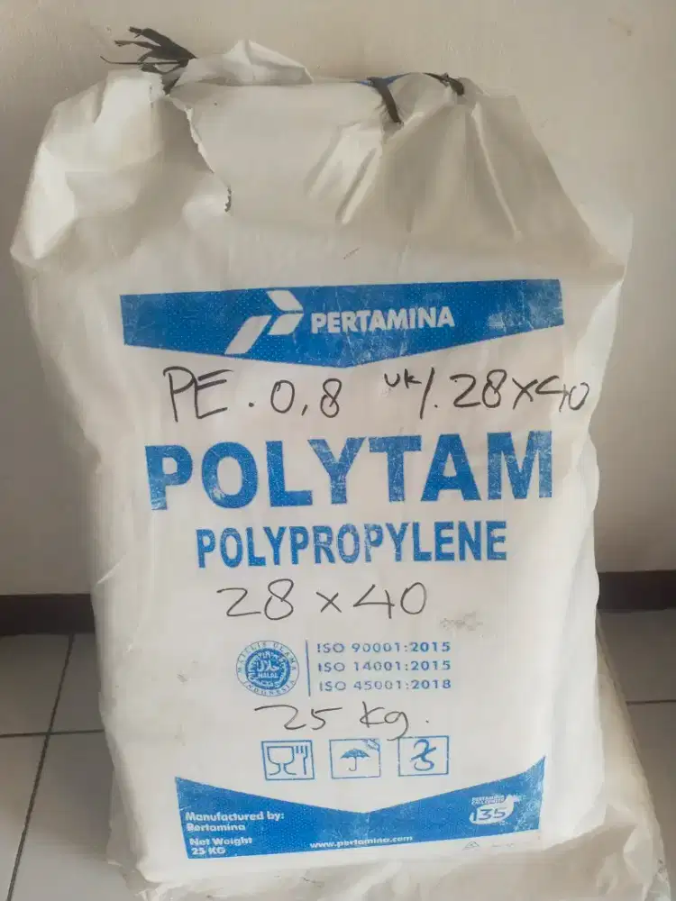 Obral 1 ball Plastik PE tebal 0,8 uk. 28x40 cm (25 kg).