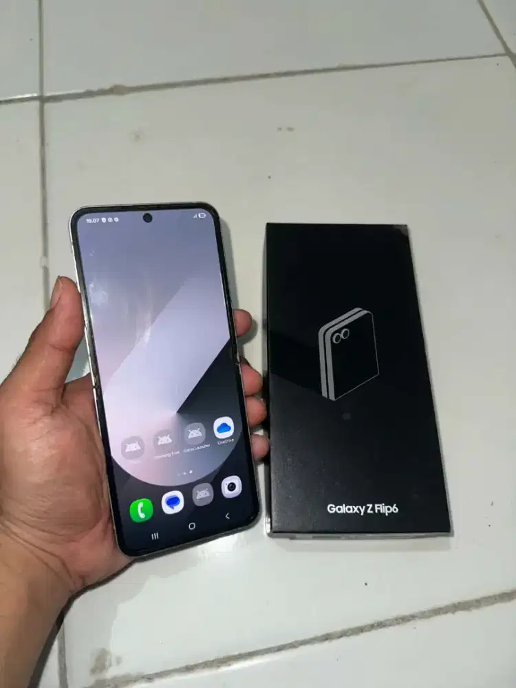 Samsung z flip 6